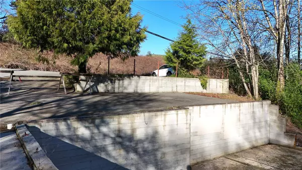 3111 Departure Bay Rd, Nanaimo, BC V9T 1B6