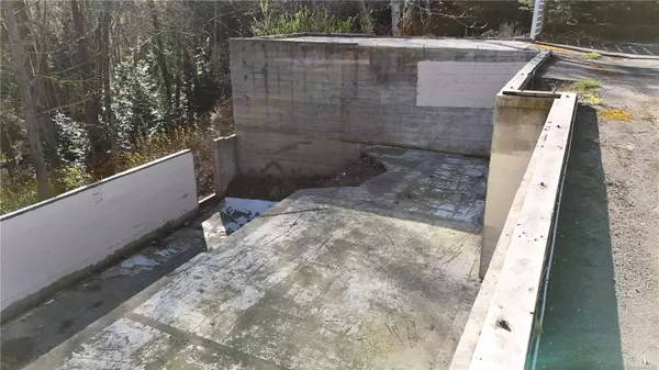 3111 Departure Bay Rd, Nanaimo, BC V9T 1B6