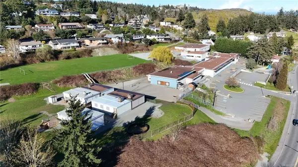 3111 Departure Bay Rd, Nanaimo, BC V9T 1B6