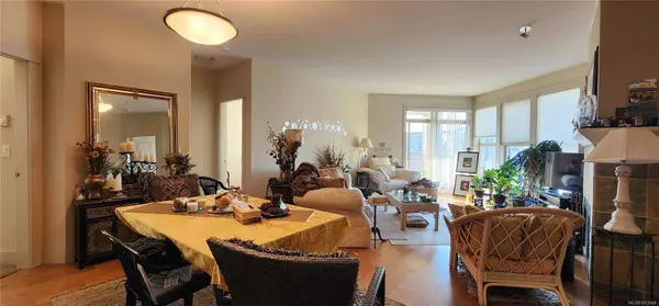 6310 McRobb Ave #321, Nanaimo, BC V9V 1W8