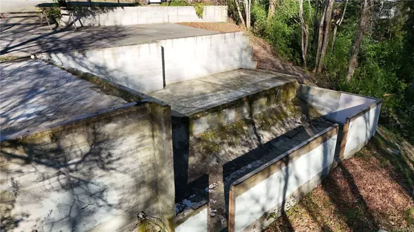 3111 Departure Bay Rd, Nanaimo, BC V9T 1B6