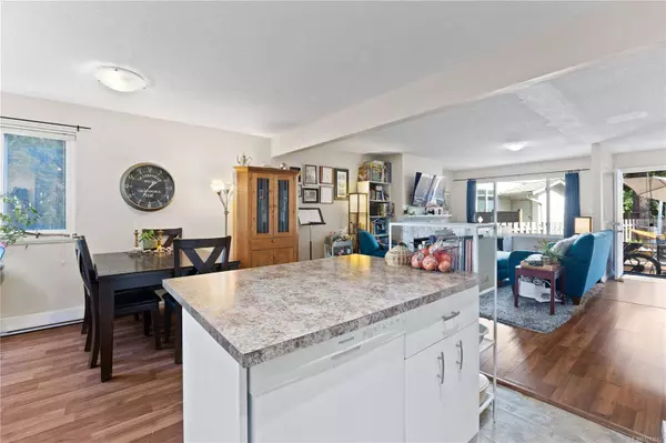 1620 Fuller St, Nanaimo, BC V9S 1B1