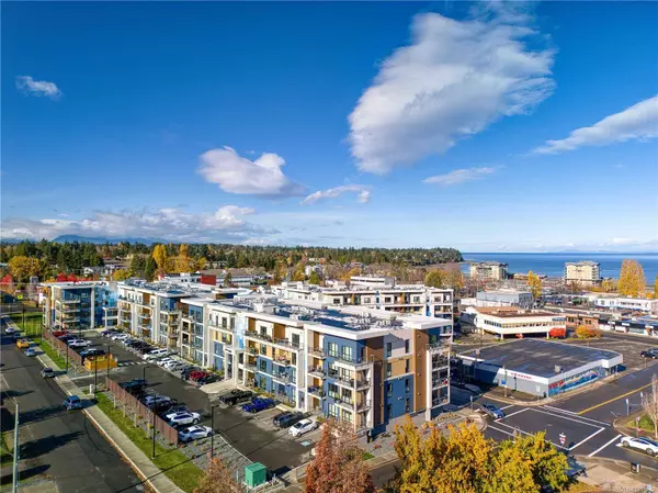 120 Jensen Ave W #209, Parksville, BC V9P 0H6