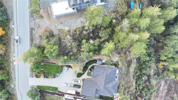 7424 High Ridge Cres, Lantzville, BC V0R 2H0