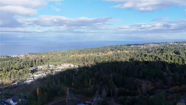 7424 High Ridge Cres, Lantzville, BC V0R 2H0