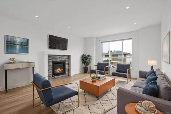 587 Lance Pl, Nanaimo, BC V9R 0J6