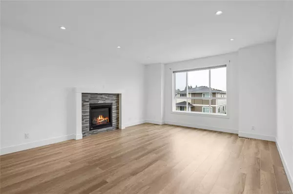 587 Lance Pl, Nanaimo, BC V9R 0J6