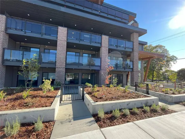 147 Haliburton St #102, Nanaimo, BC V9R 4V9