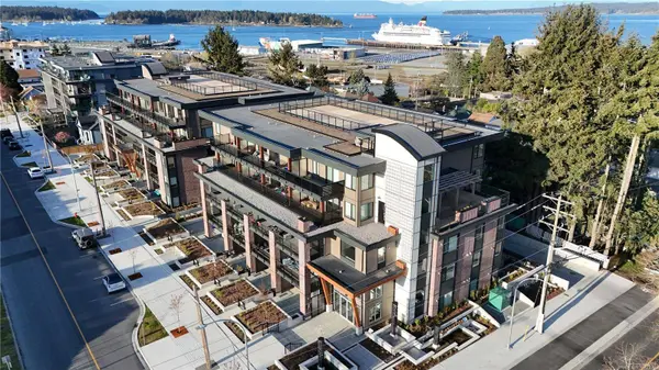 147 Haliburton St #102, Nanaimo, BC V9R 4V9