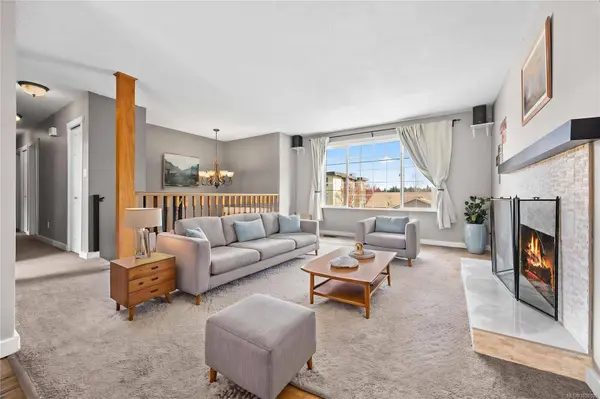 893 Georgia Ave, Nanaimo, BC V9R 5Y4