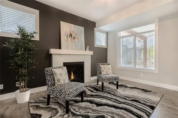 269 Westwood Rd, Nanaimo, BC V9R 6S4