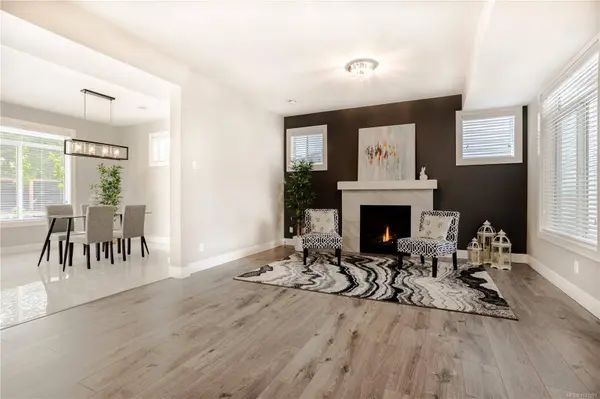 269 Westwood Rd, Nanaimo, BC V9R 6S4