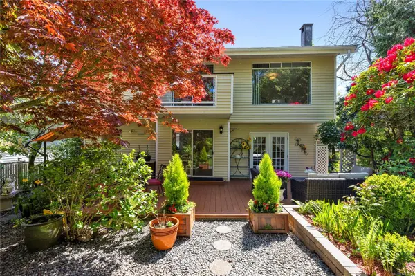 3653 Glen Oaks Dr, Nanaimo, BC V9T 5L3