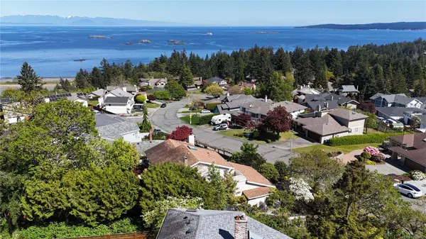 3653 Glen Oaks Dr, Nanaimo, BC V9T 5L3