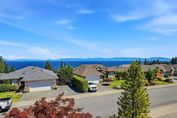6547 Peregrine Rd, Nanaimo, BC V9V 1P8