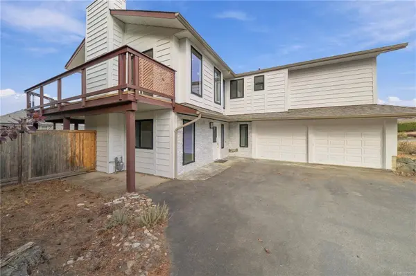 200 Kingfisher Pl, Nanaimo, BC V9V 1A9