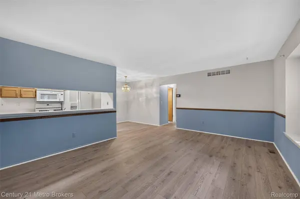 1312 Leisure DR, Mundy Township, MI 48507
