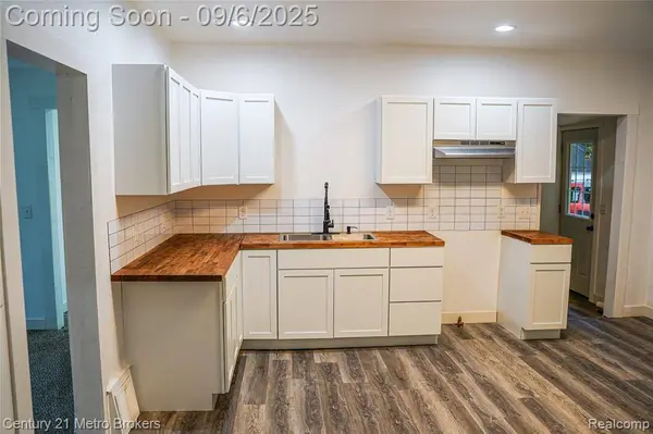 2456 W Stanley Road, Mt. Morris Twp, MI 48458