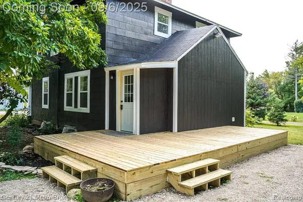 2456 W Stanley Road, Mt. Morris Twp, MI 48458