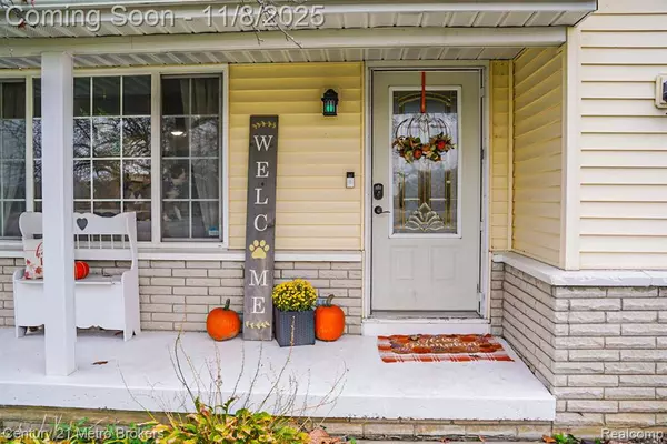 5521 N Belsay Road, Flint, MI 48506