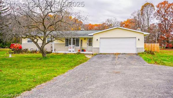 5521 N Belsay Road, Flint, MI 48506