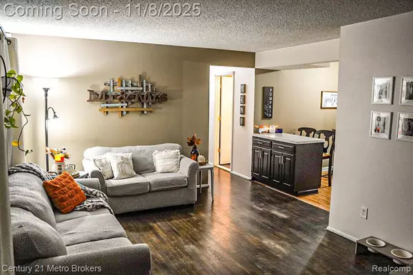 5521 N Belsay Road, Flint, MI 48506