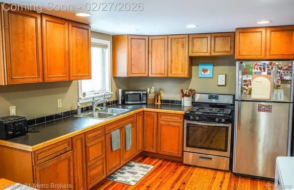 5233 Millington RD, Millington, MI 48746