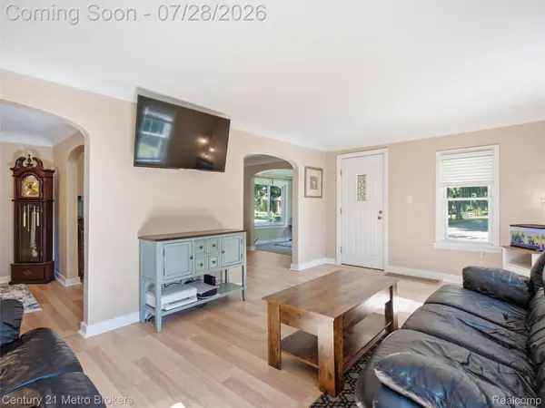 301 Field RD, Clio, MI 48420
