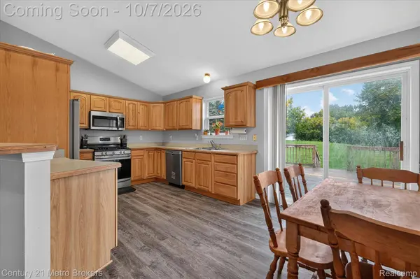 12041 E Coldwater RD, Richfield Township, MI 48421