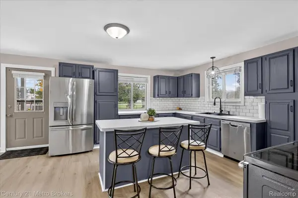 8062 Neff RD, Mt. Morris Township, MI 48458