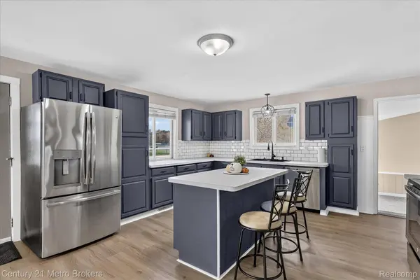 8062 Neff RD, Mt. Morris Township, MI 48458