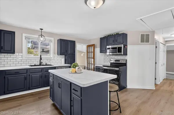 8062 Neff RD, Mt. Morris Township, MI 48458