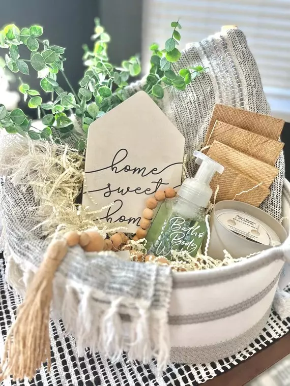 The Ultimate Homebuyer Bucket List – Fun Things to Do After Closing,C21 Metro Brokers
