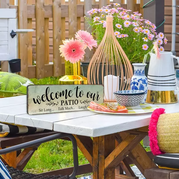 Summer Staging Tips to Help Your Home Sell Fast
