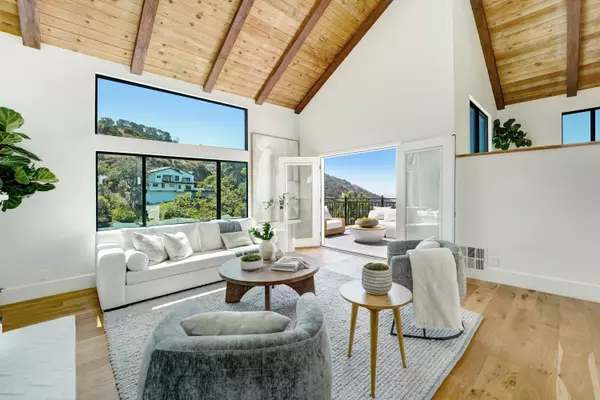 Los Angeles, CA 90046-1748,2506 Zorada Dr