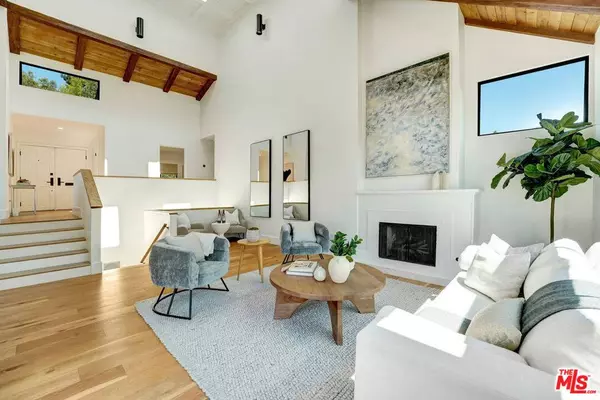 2506 Zorada DR, Los Angeles, CA 90046