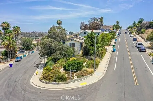5210 Roswell
