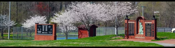 City Park Tennis Courts SPring Far Away  Web