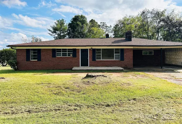 170 Redmon RD, Harmony, NC 28634