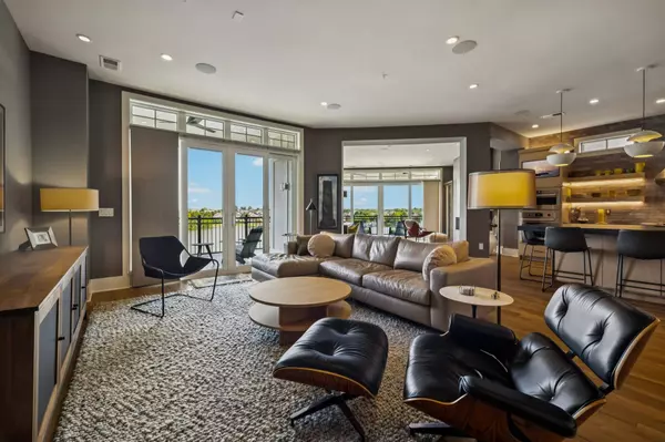 1024 Club View Dr #C302, Gallatin, TN 37066