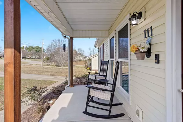 111 Garland Ct, White House, TN 37188