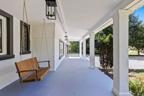 202 Harbor Dr, Hendersonville, TN 37075