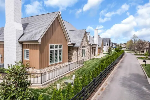 312 Flag Court, Gallatin, TN 37066