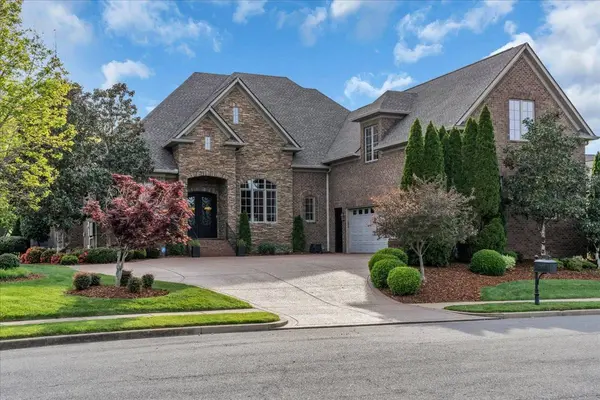 1055 Litchfield Pl, Gallatin, TN 37066