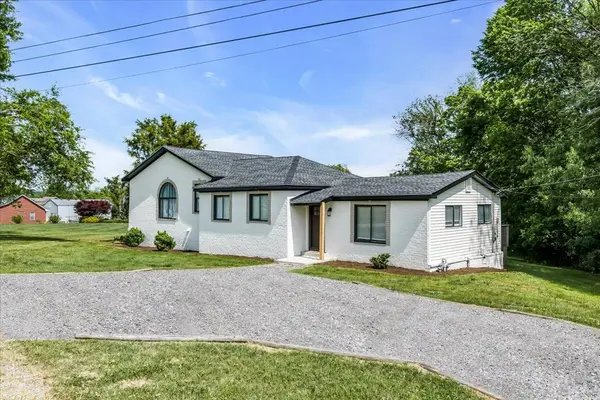 1000 Pruitt Ln, Gallatin, TN 37066