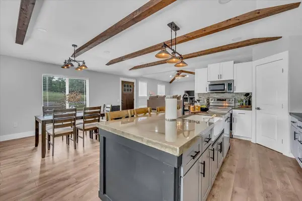 1000 Pruitt Ln, Gallatin, TN 37066