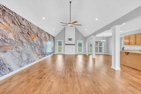 2467 Ben Green Rd, Lebanon, TN 37090