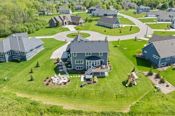 N67W13238 West View Cir Menomonee Falls, Wi 53051,