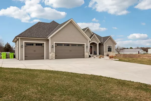 Nagel Ln, Richfield, WI 53017