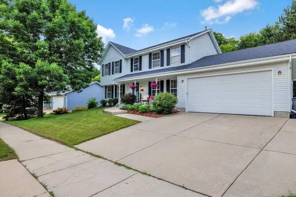 2323 N University Ave, Waukesha, WI 53188